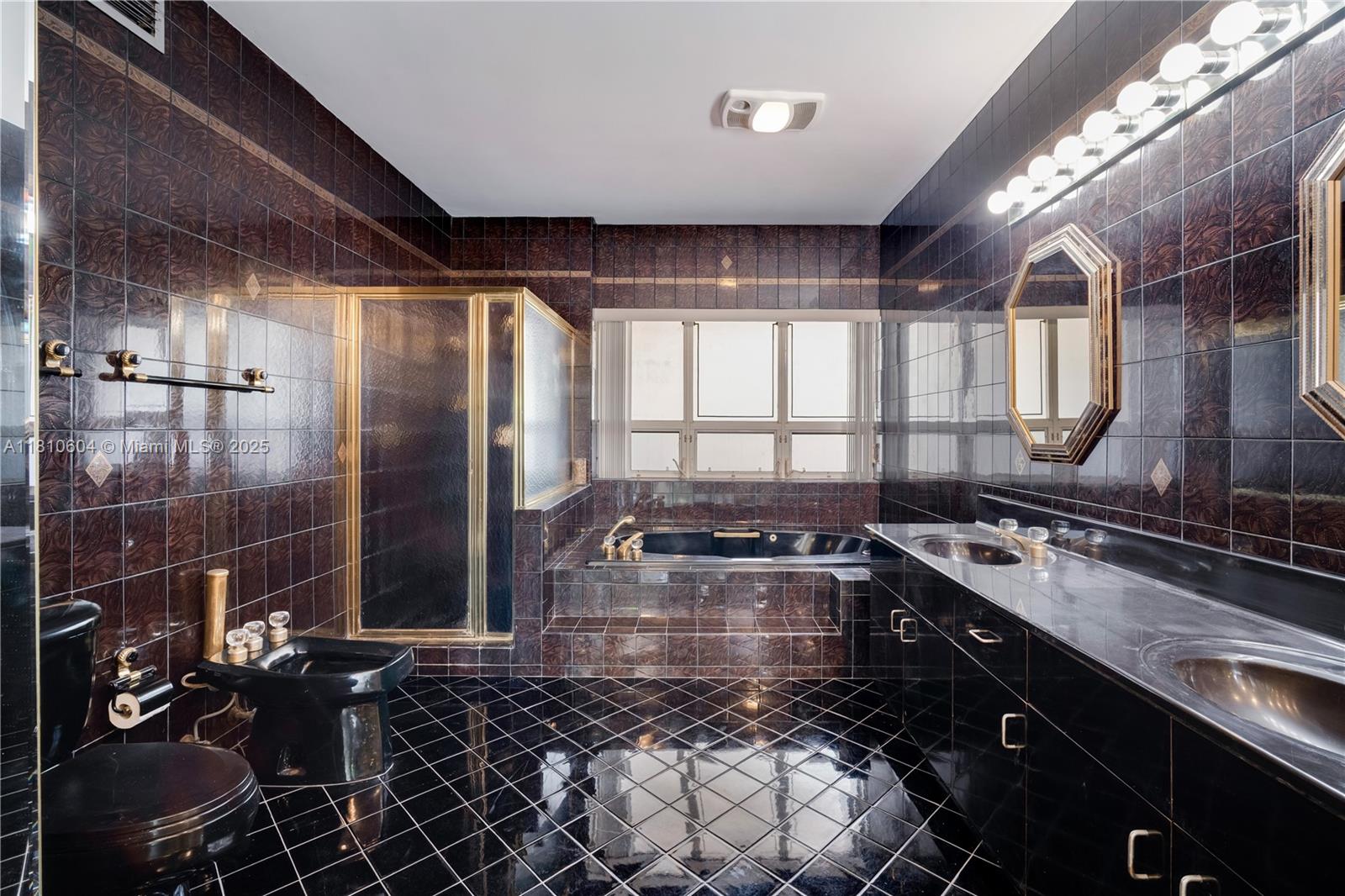 WINDEMERE WOODE - Residential