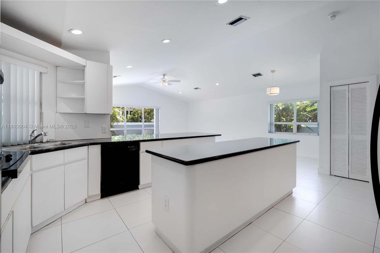 WINDEMERE WOODE - Residential