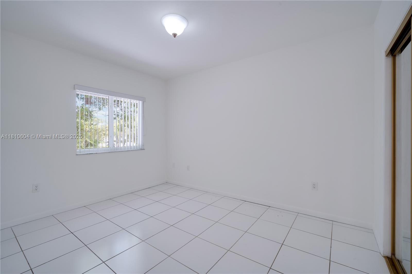 WINDEMERE WOODE - Residential