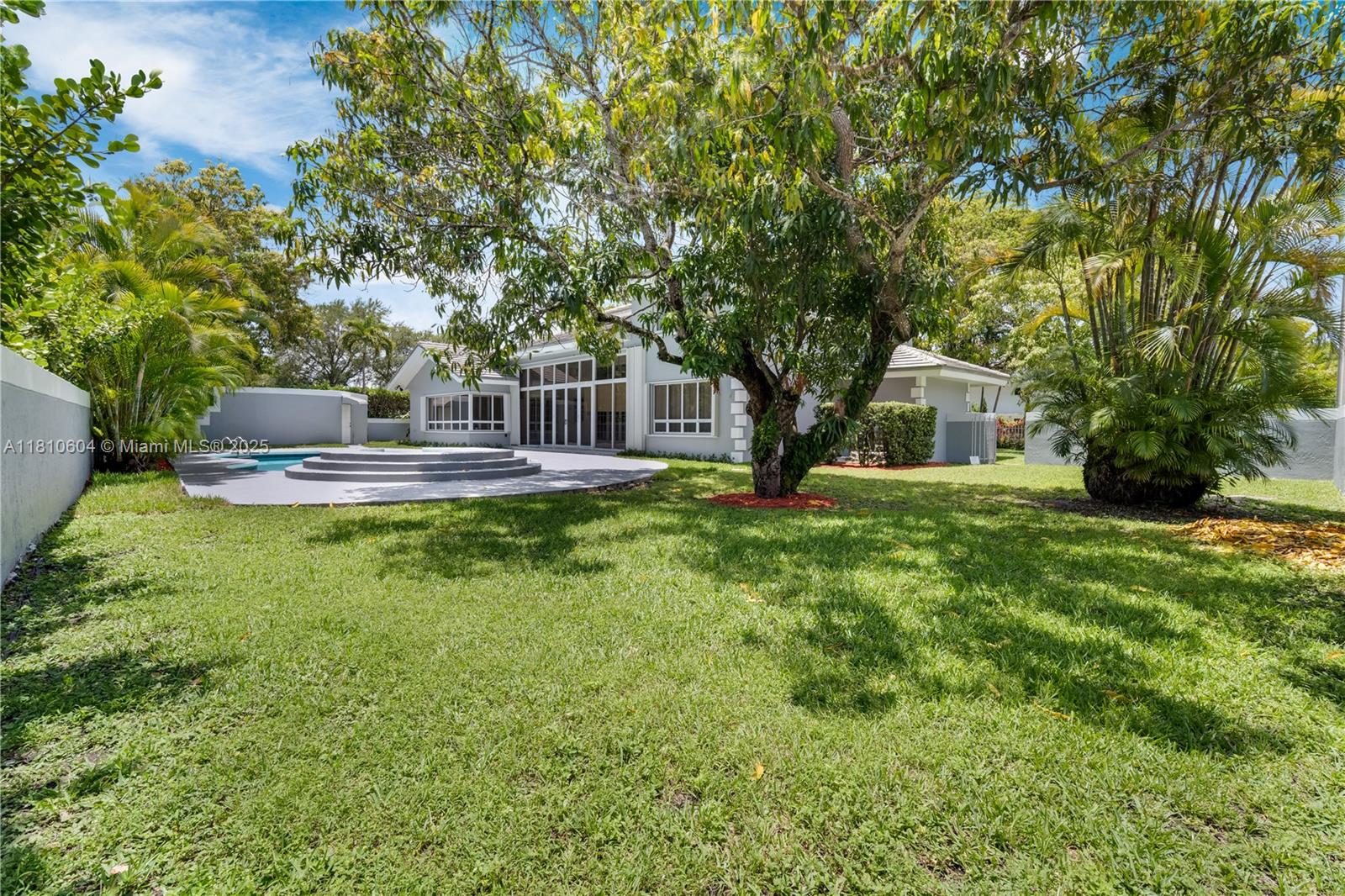 WINDEMERE WOODE - Residential