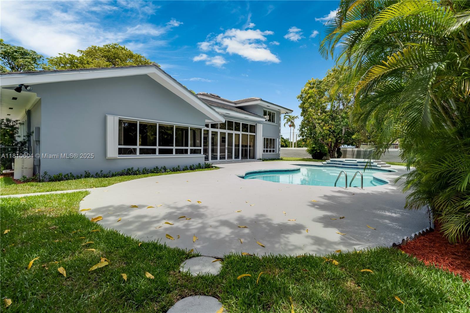 WINDEMERE WOODE - Residential