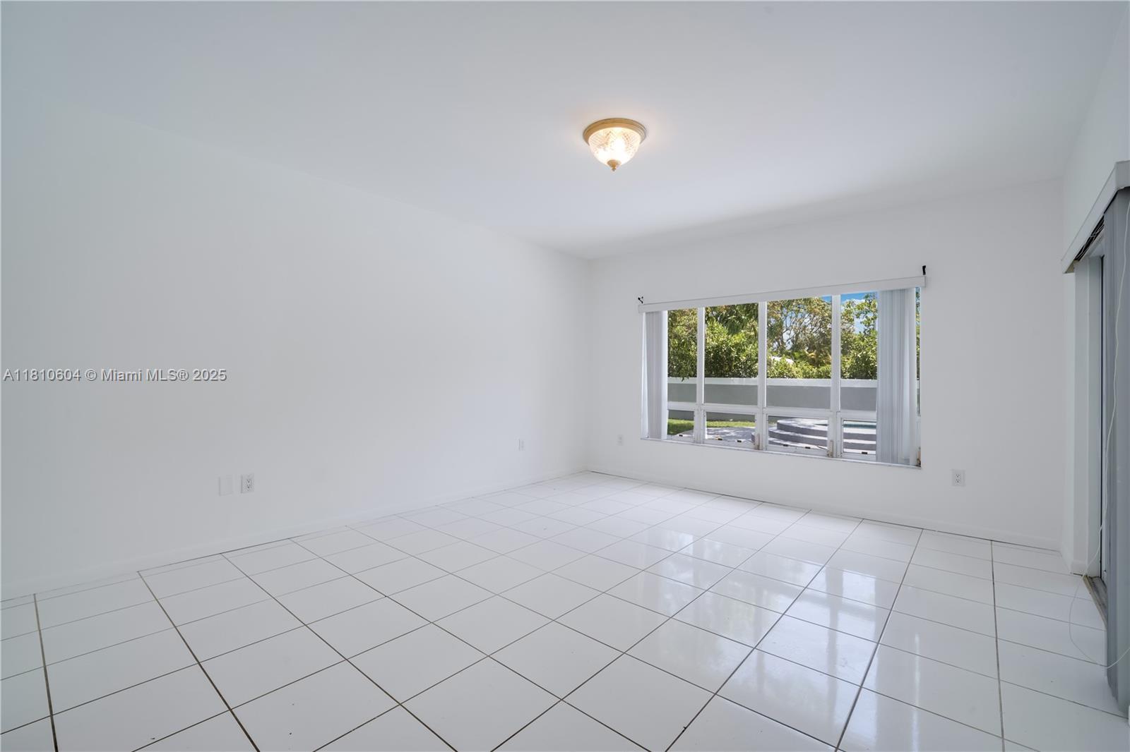 WINDEMERE WOODE - Residential