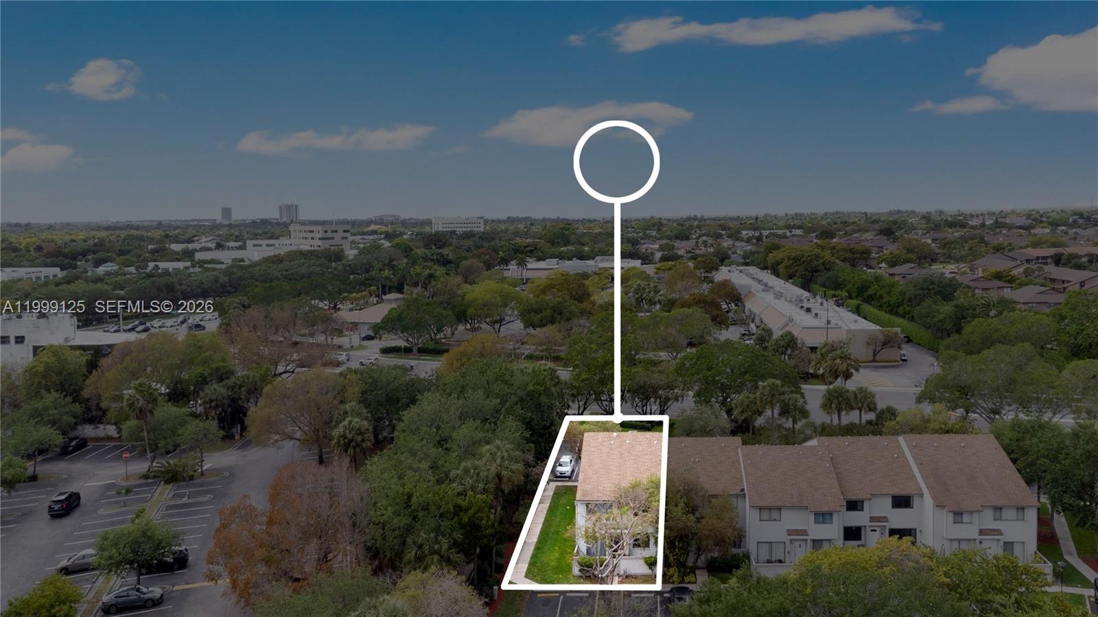 NOB HILL AT WELLEBY CONDO - Residential