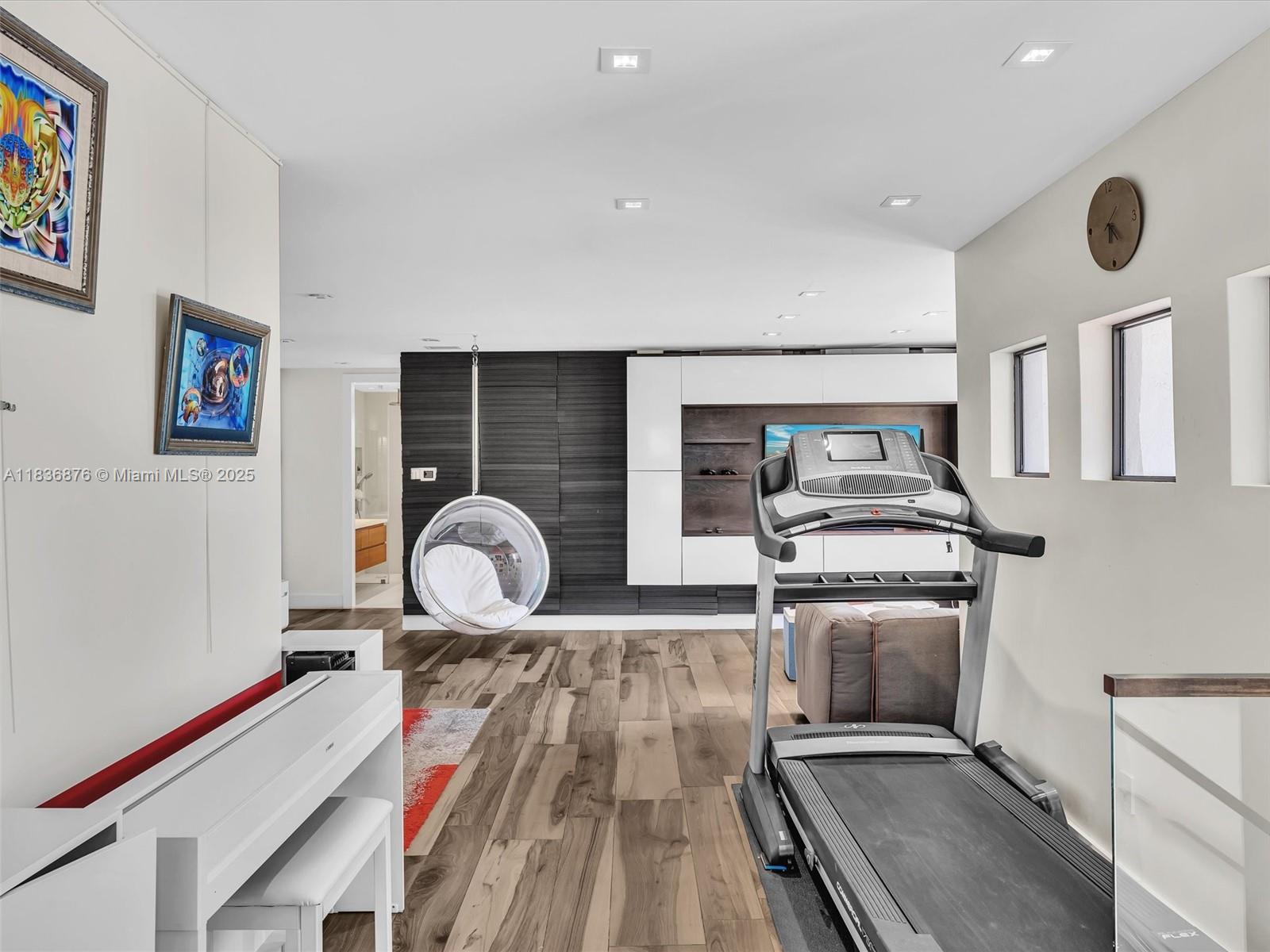 HIGHLAND LAKES EAST - Residential