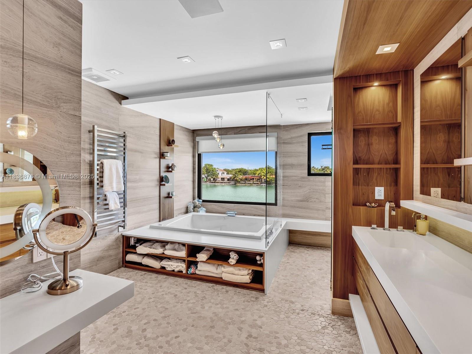 HIGHLAND LAKES EAST - Residential