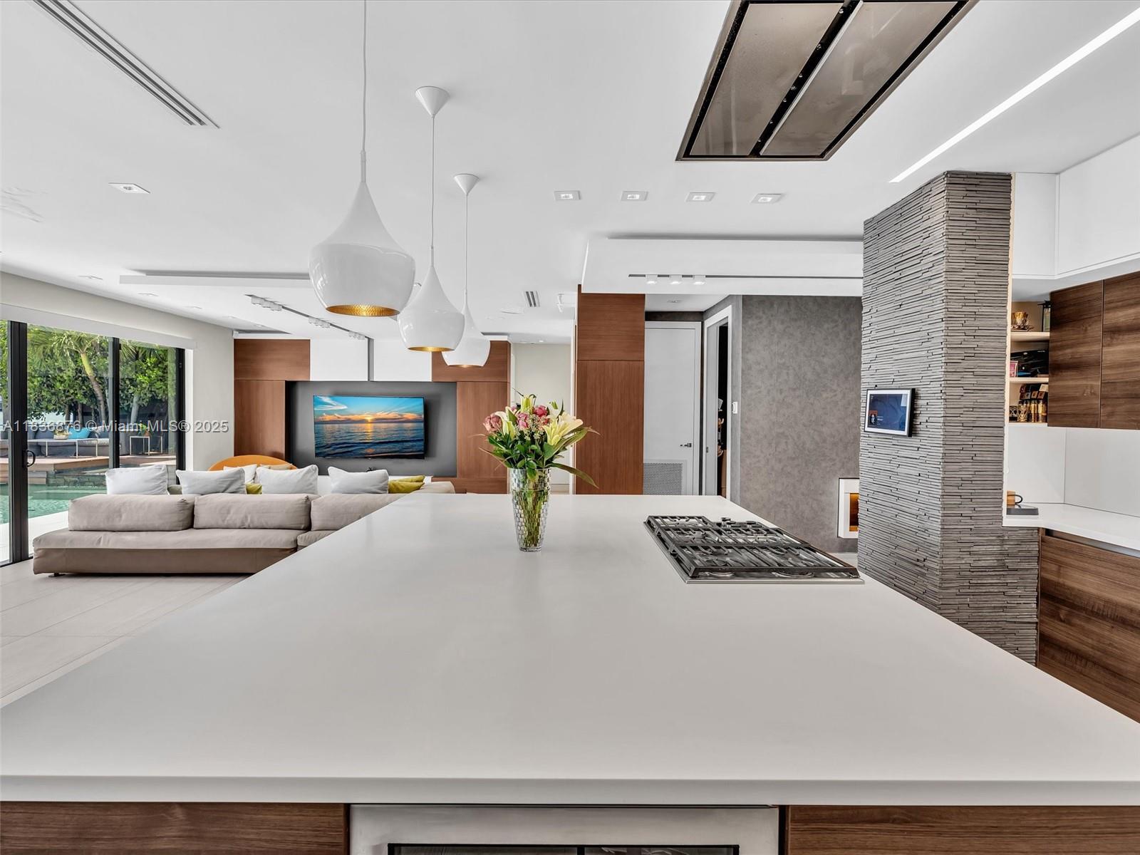 HIGHLAND LAKES EAST - Residential