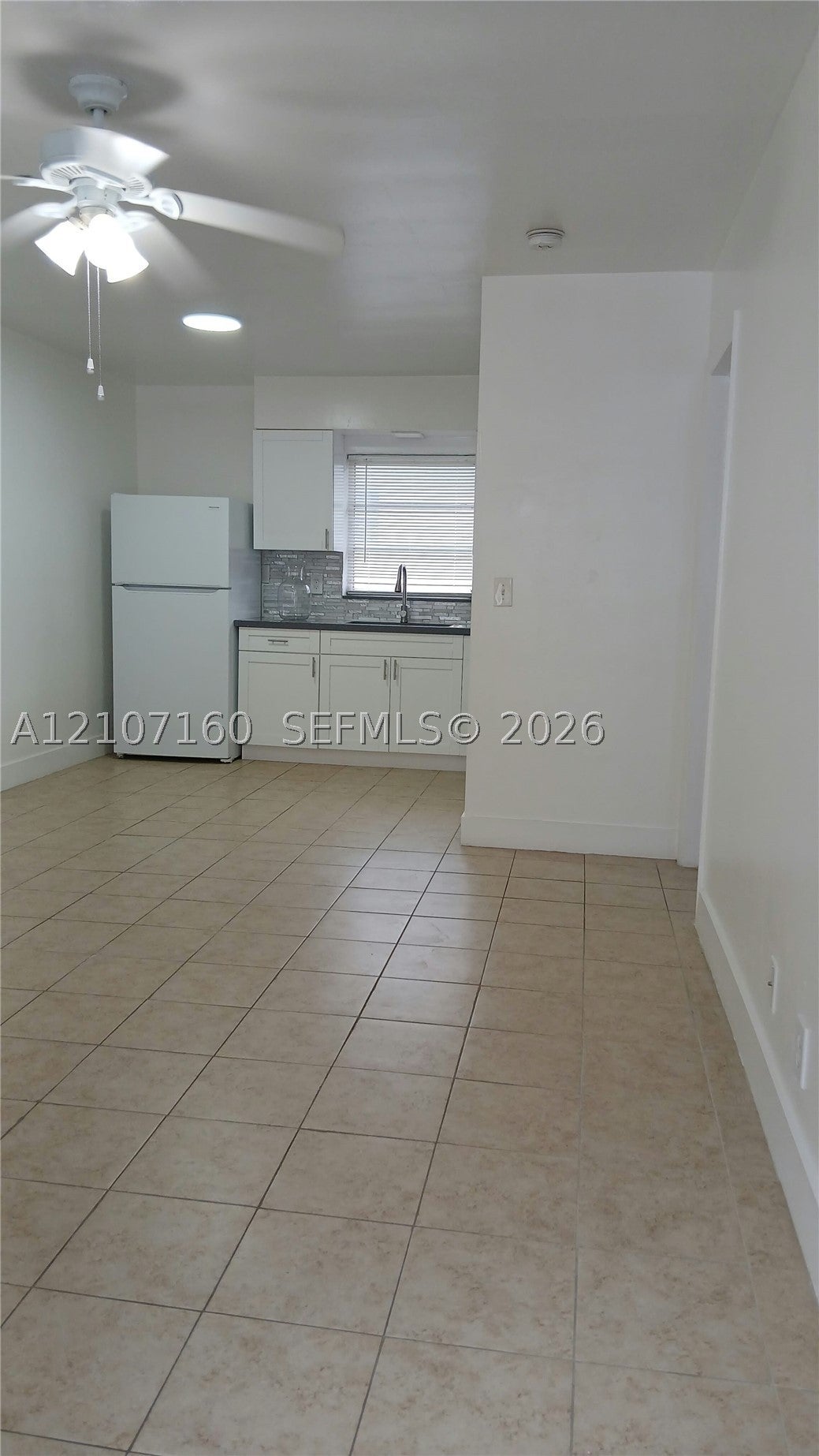 325 NE 2nd ST 2