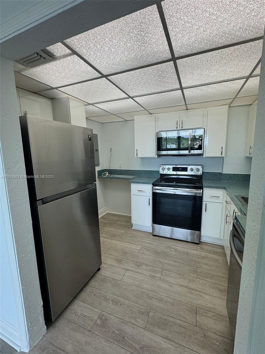 9125 SW 77th Ave 506