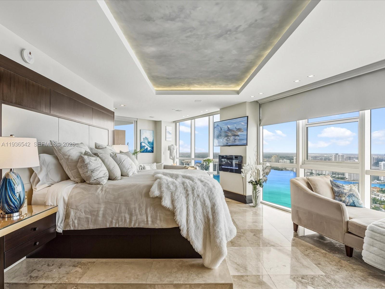 TRUMP ROYALE CONDO - Residential