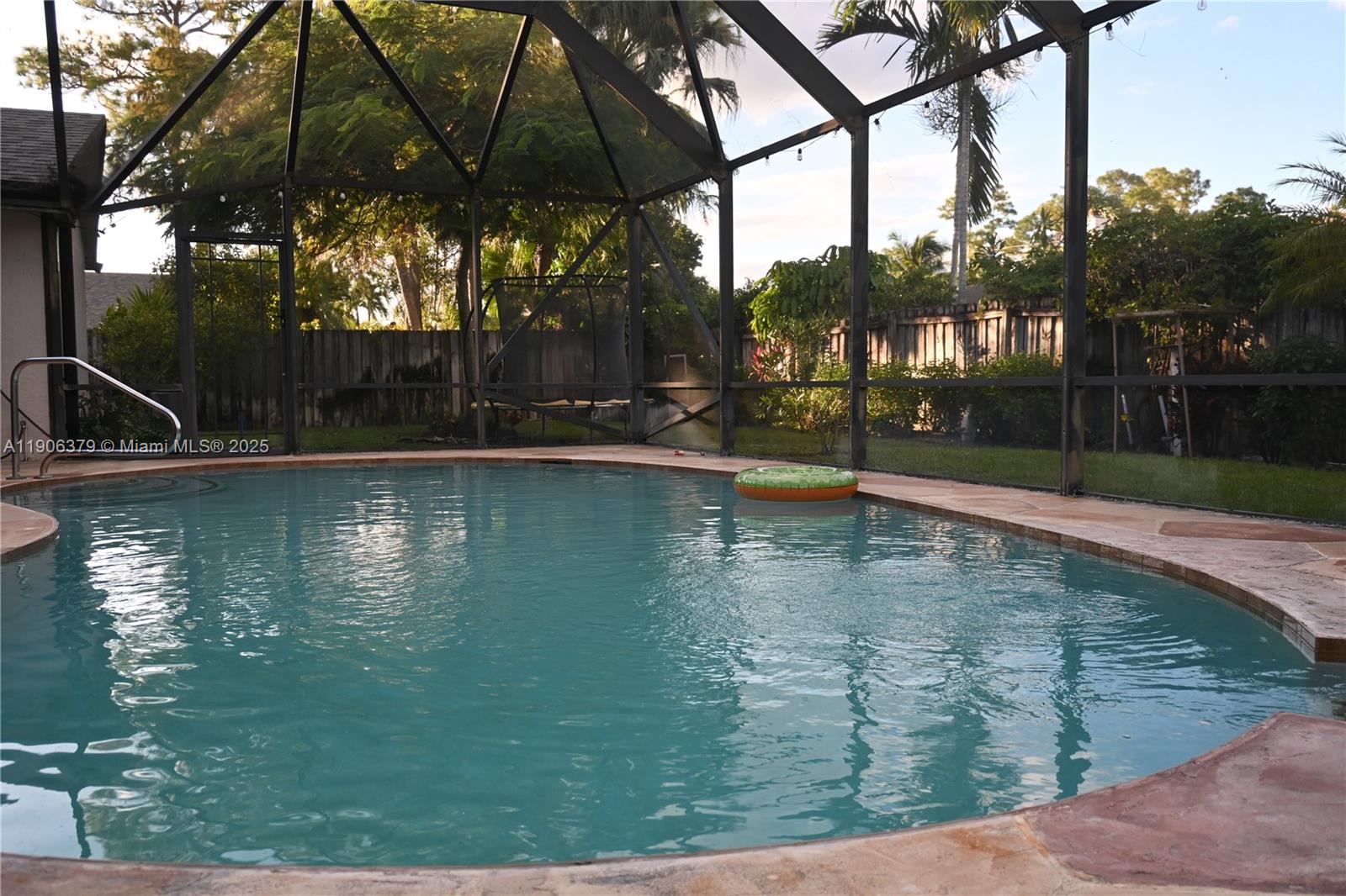 SUGAR POND MANOR OF WELLI - Residential Lease