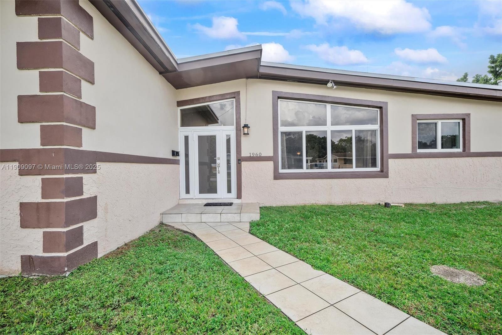 FLEETWOOD GARDENS SEC 1 - Residential