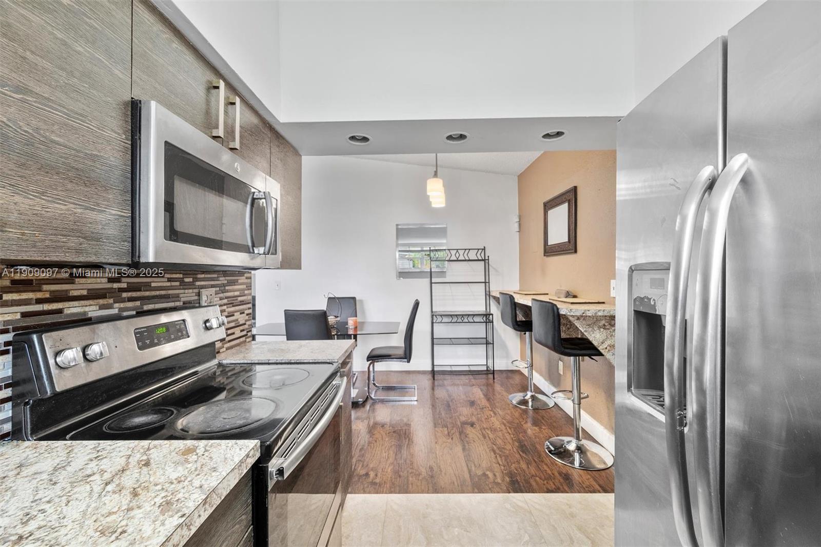 FLEETWOOD GARDENS SEC 1 - Residential