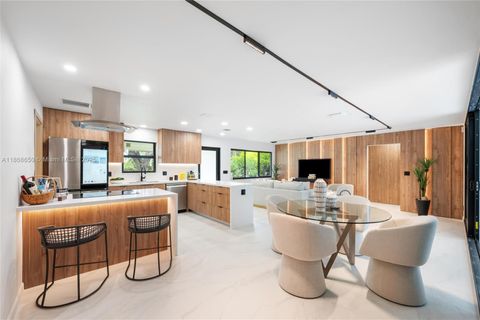 2020 NE 54th Fort Lauderdale FL 33308