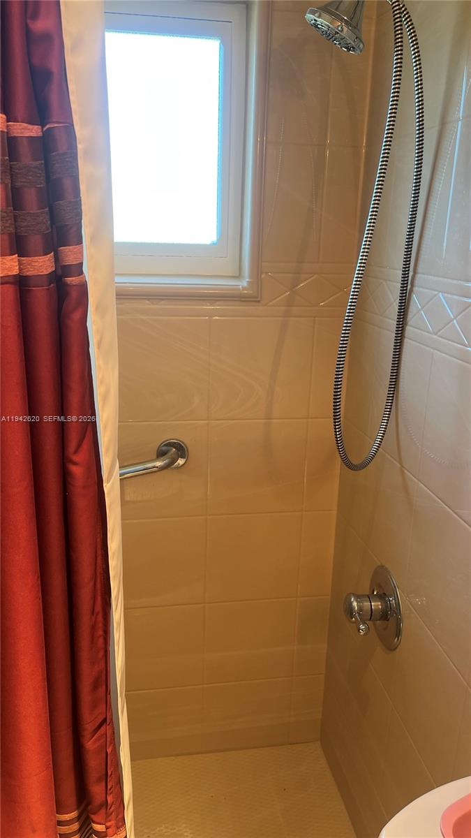 21ST CENTURY HOMES 3RD SE - Residential