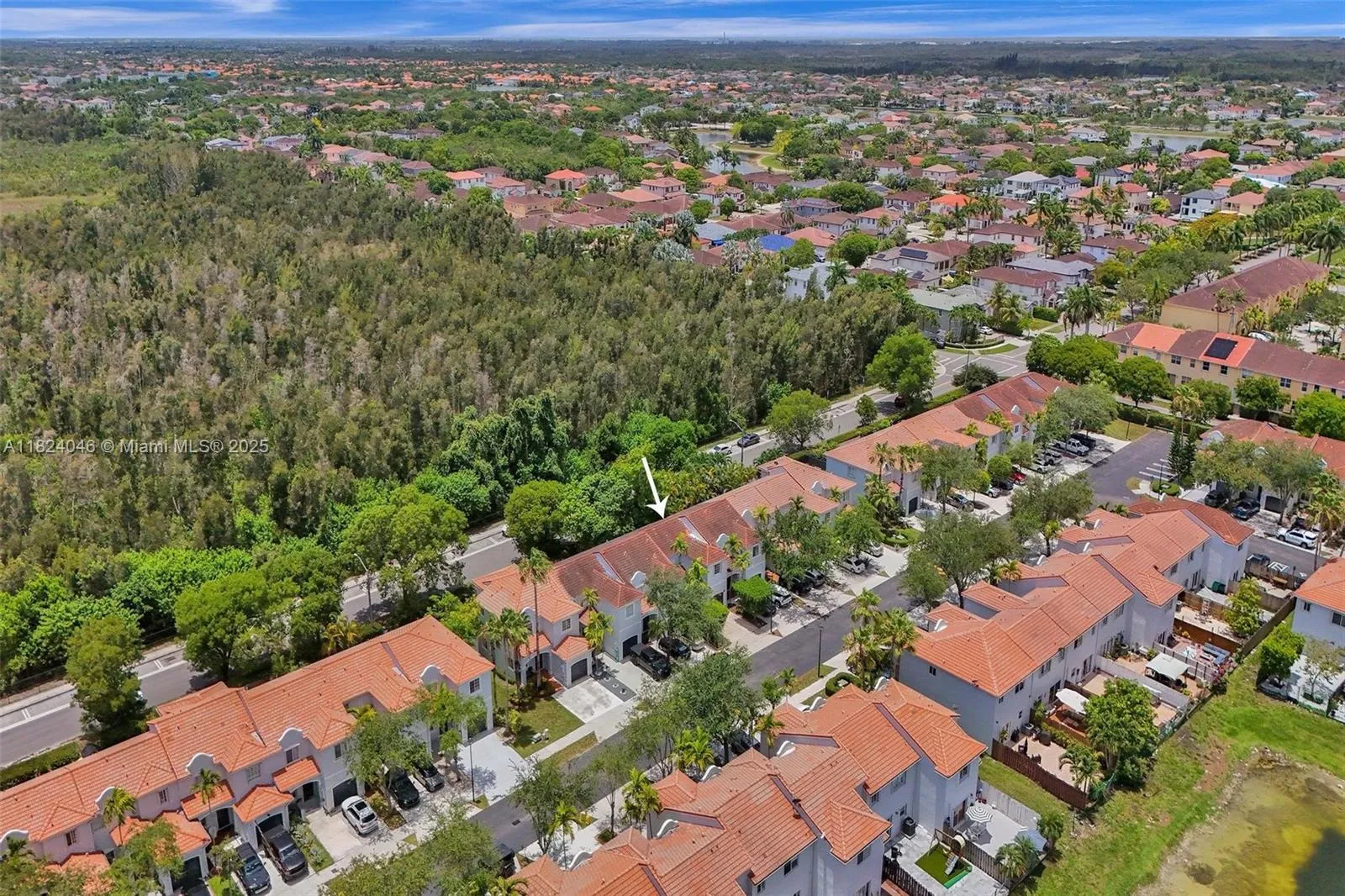 Miami, Florida 33194, United States, 3 Bedrooms Bedrooms, ,3 BathroomsBathrooms,Residential,Active,155958