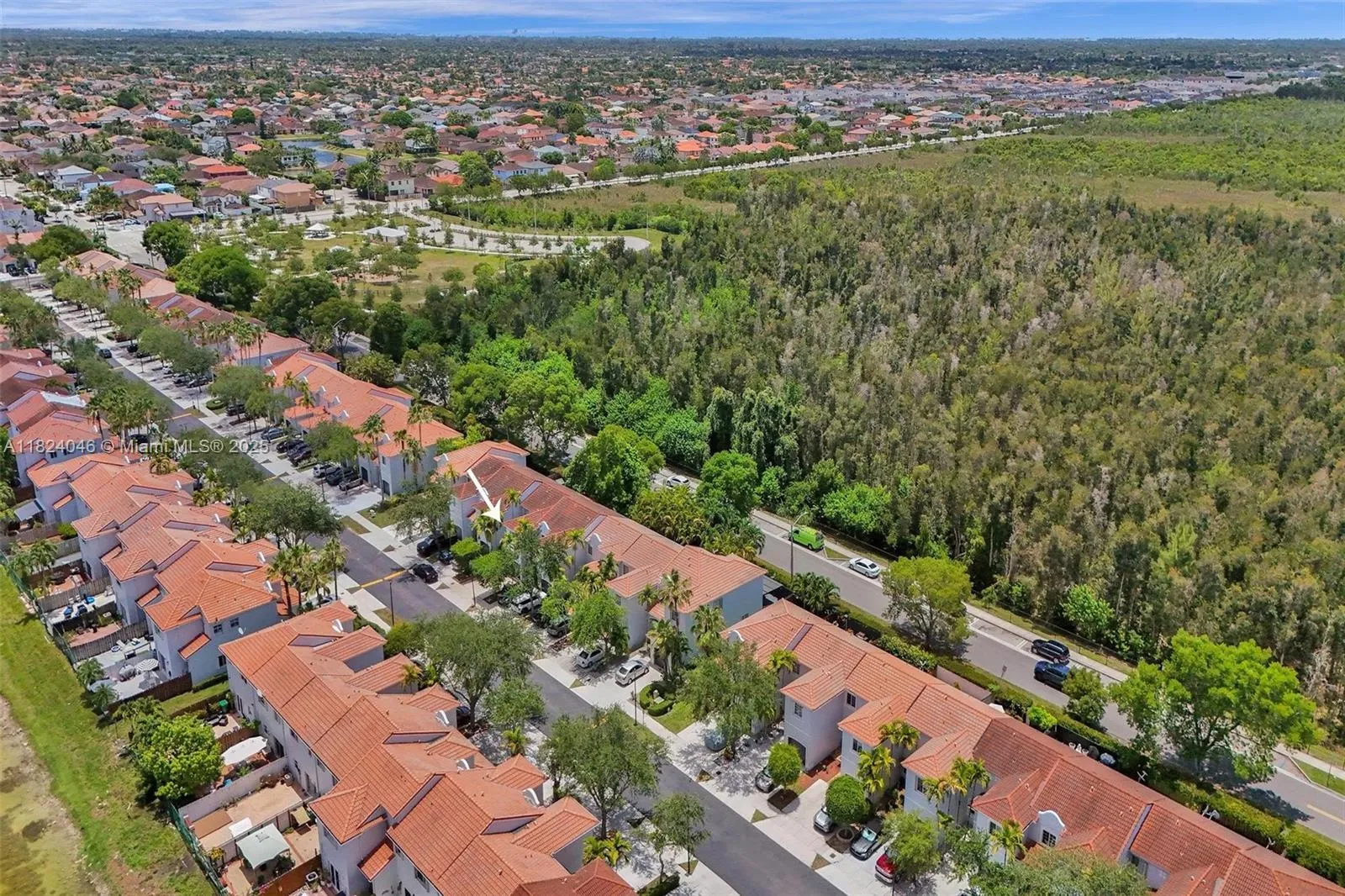 Miami, Florida 33194, United States, 3 Bedrooms Bedrooms, ,3 BathroomsBathrooms,Residential,Active,155958