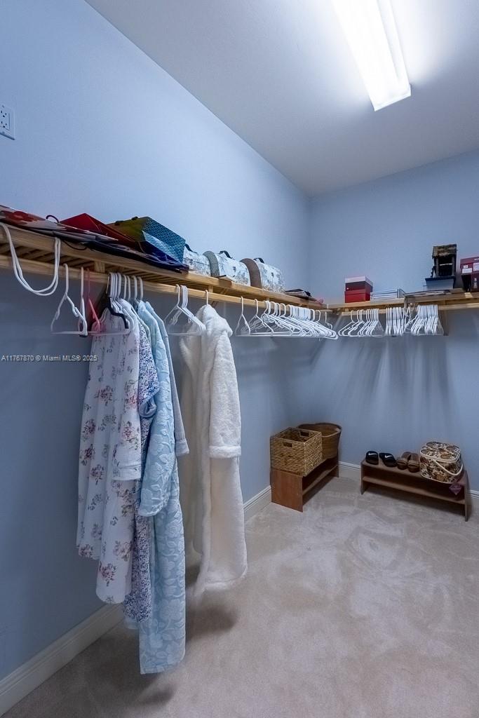 Avellino Isles A Condo - Residential