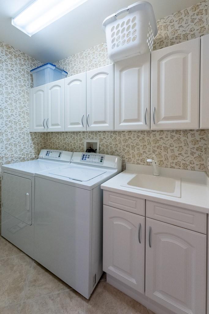 Avellino Isles A Condo - Residential