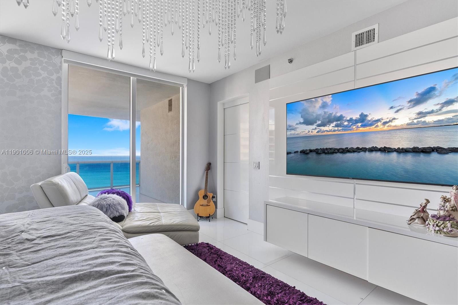 2711 HOLLYWOOD BEACH COND - Residential