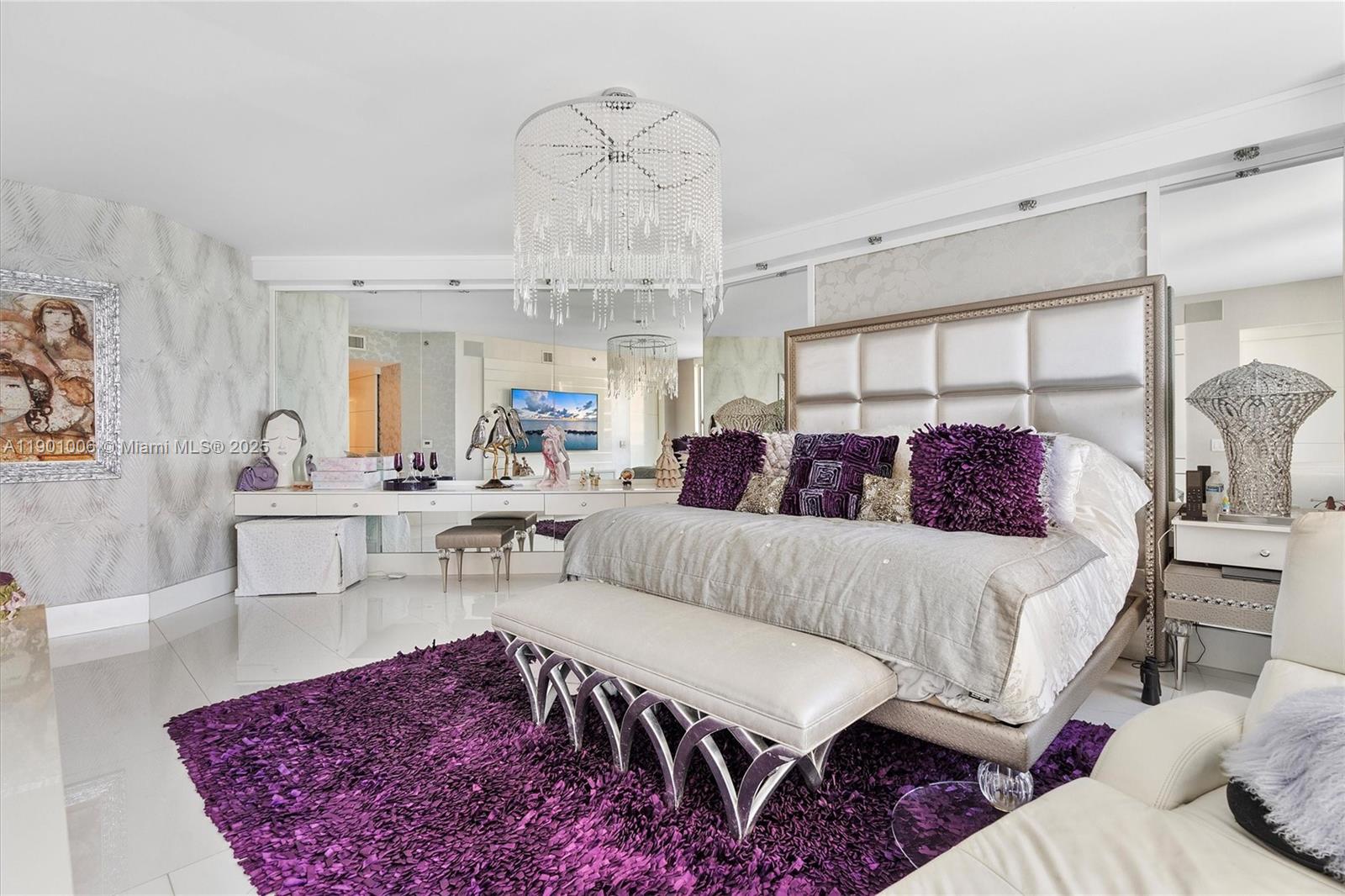 2711 HOLLYWOOD BEACH COND - Residential