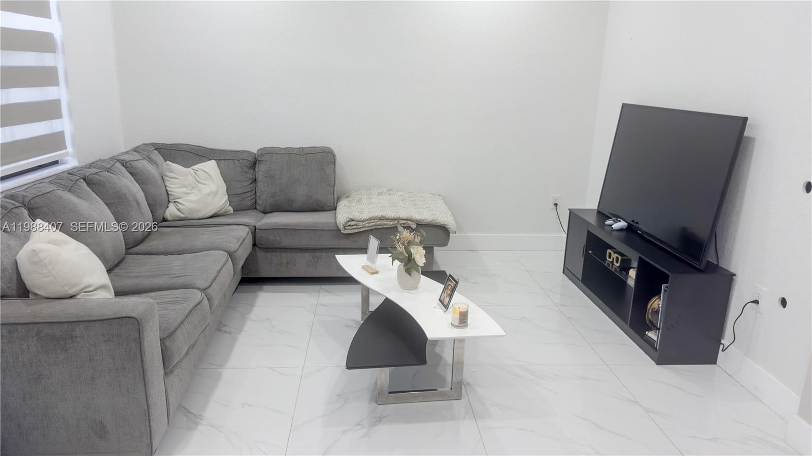 AQUABELLA SECTION TWO - Residential Lease