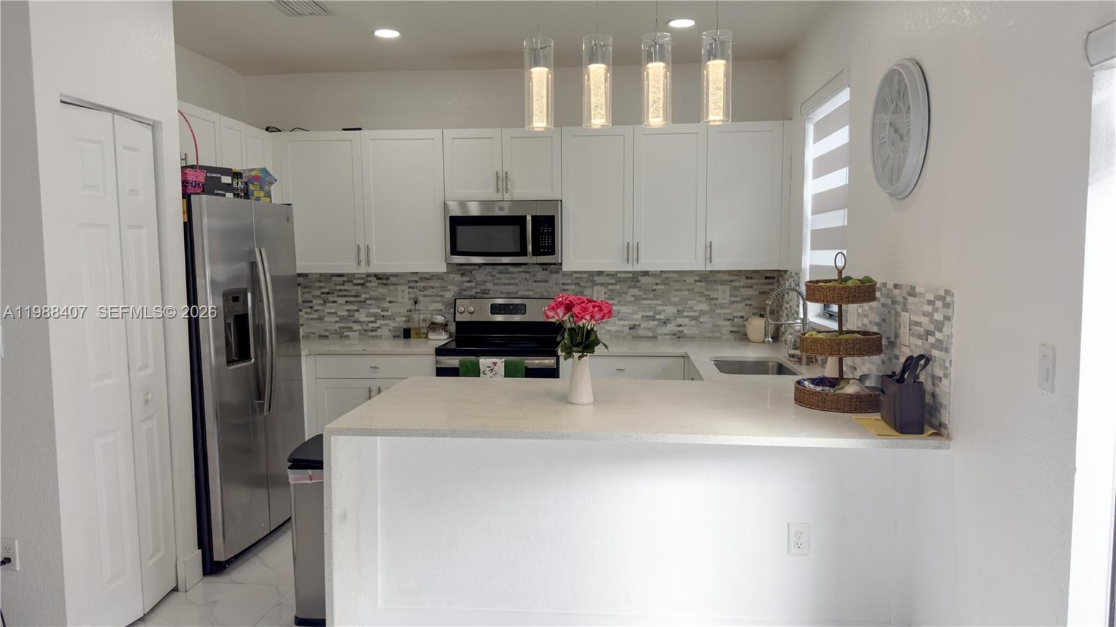 AQUABELLA SECTION TWO - Residential Lease