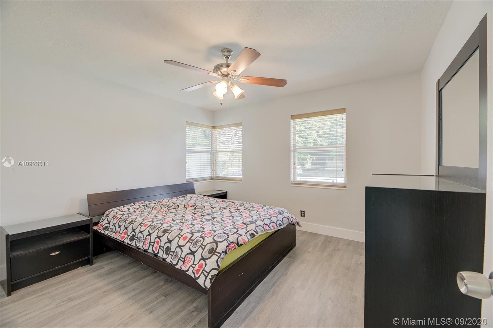 CRESTHAVEN 8 - Residential