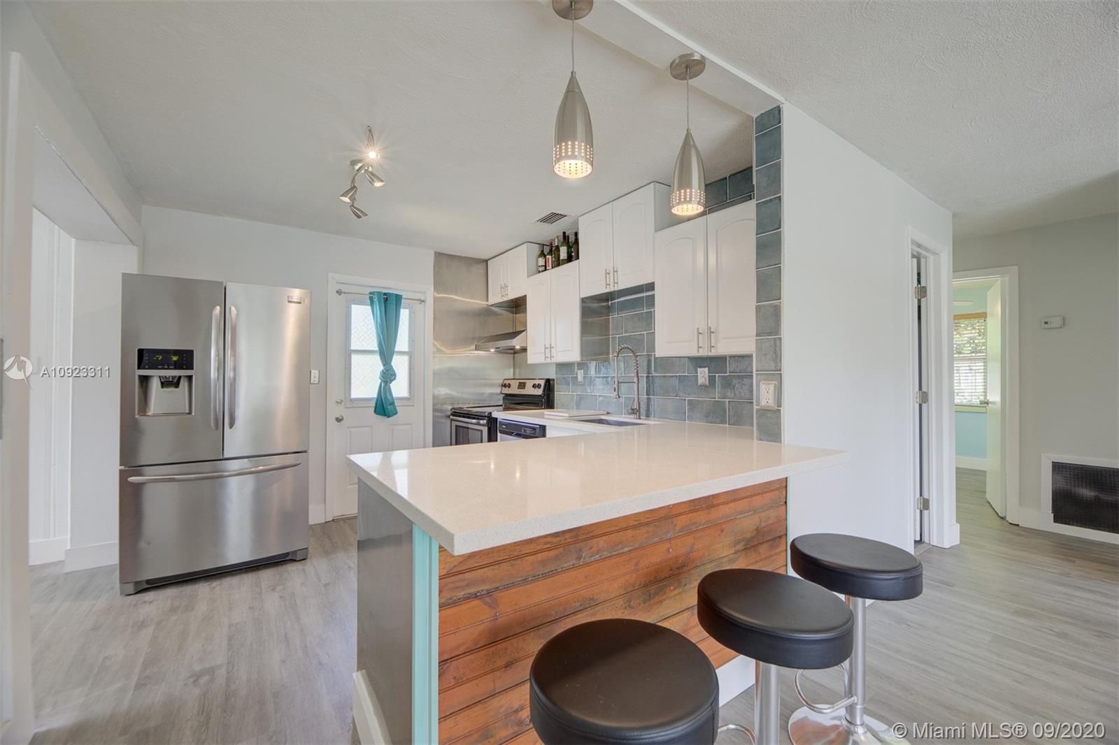 CRESTHAVEN 8 - Residential