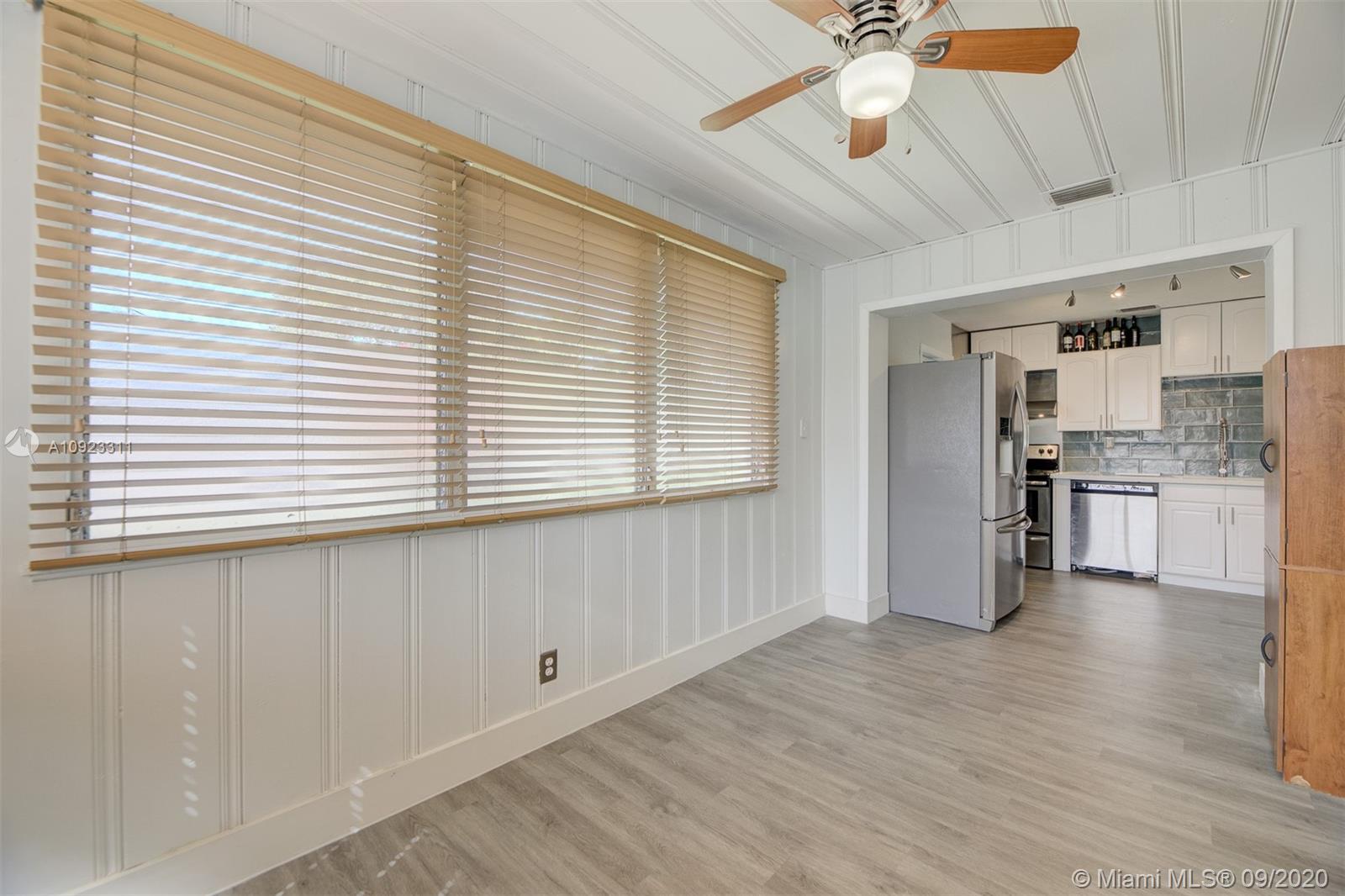 CRESTHAVEN 8 - Residential