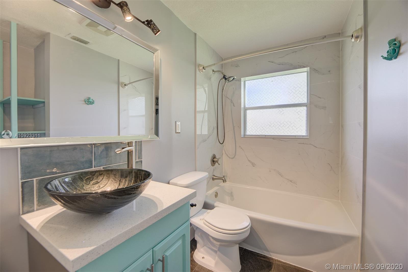 CRESTHAVEN 8 - Residential