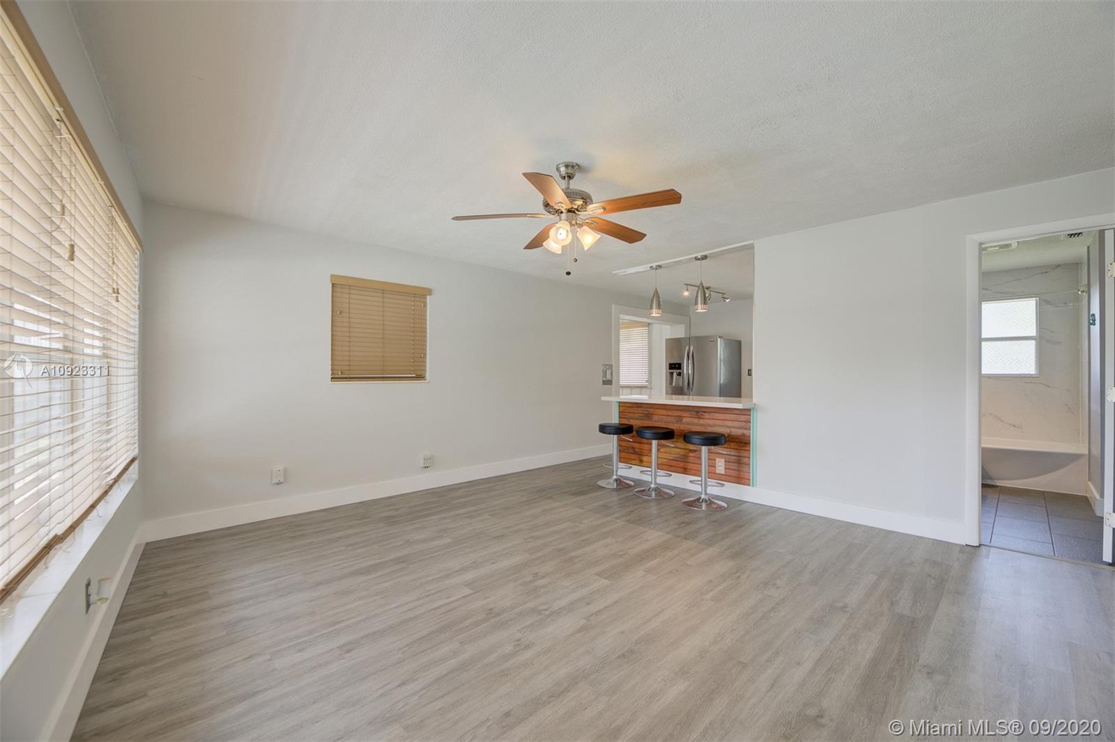 CRESTHAVEN 8 - Residential