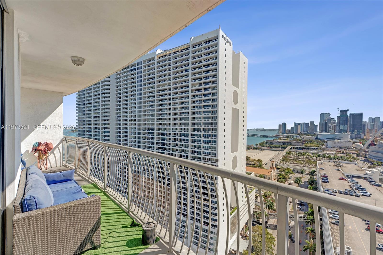 OPERA TOWER CONDO - Residential