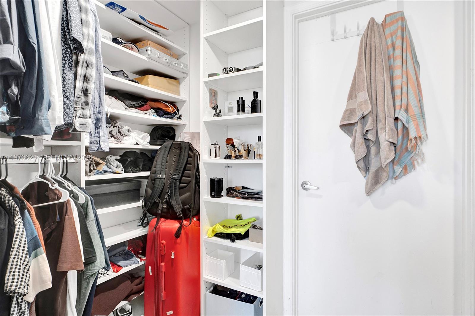 OPERA TOWER CONDO - Residential