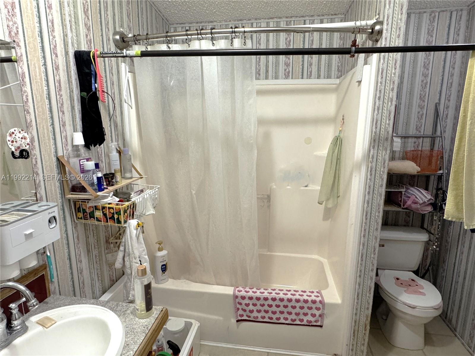 COCOWALK ESTATES - Residential