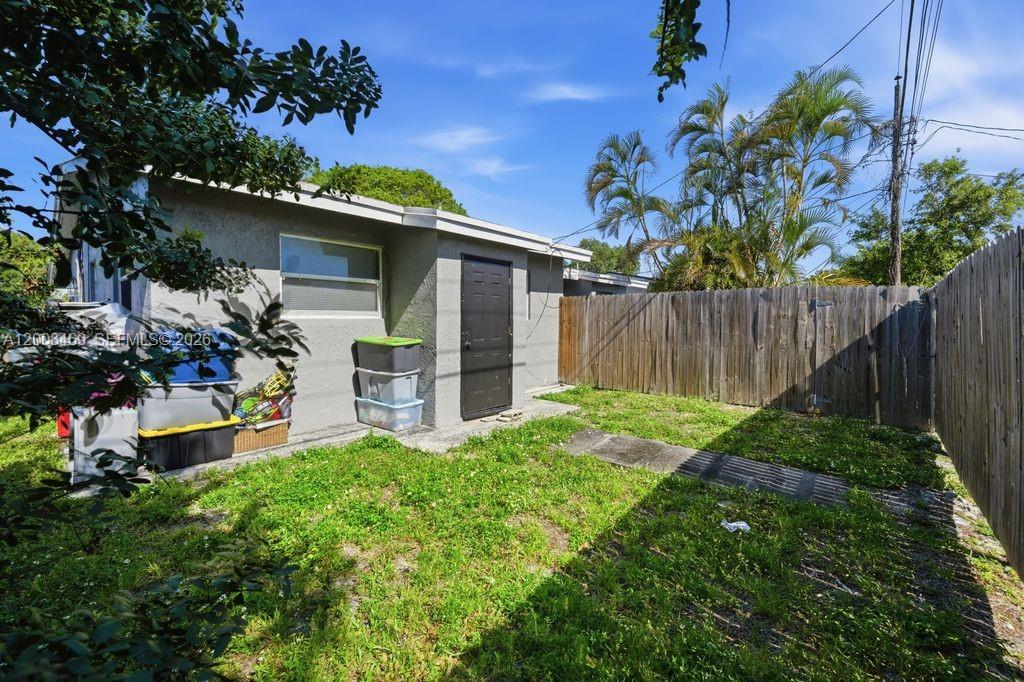 ROOSEVELT GARDENS 3RD ADD - Residential Income