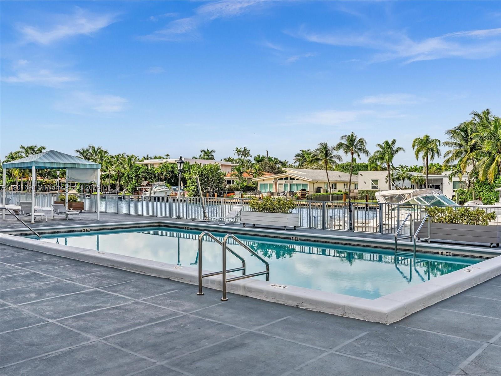 10000 PLAZA CONDO-SOUTH T - Residential Lease