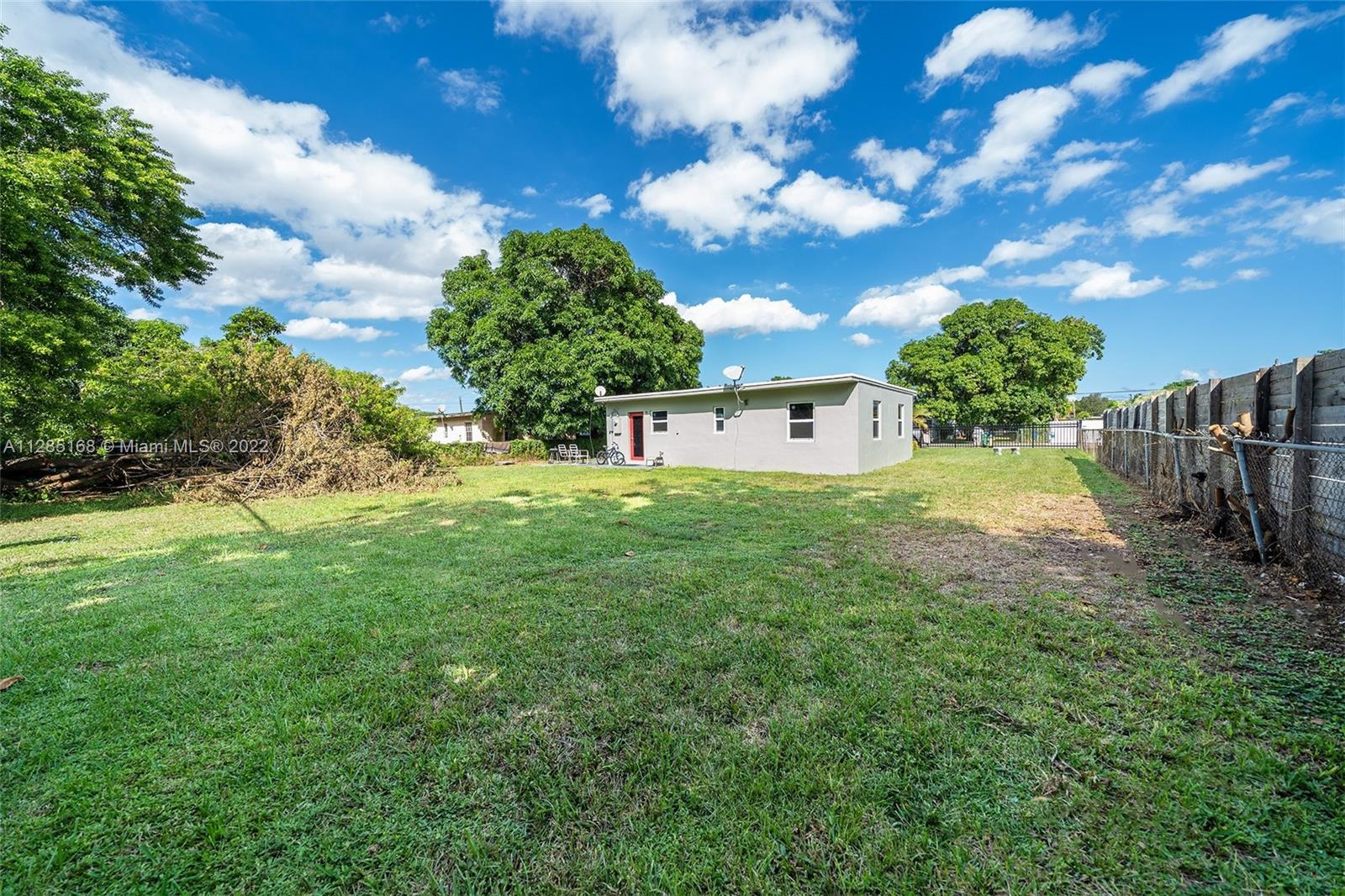 BUNCHE PARK - Residential