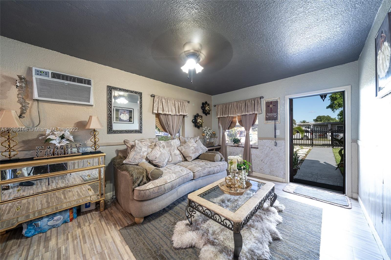 BUNCHE PARK - Residential