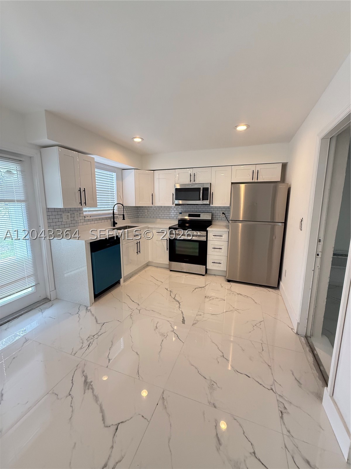 96 Caroline Dr