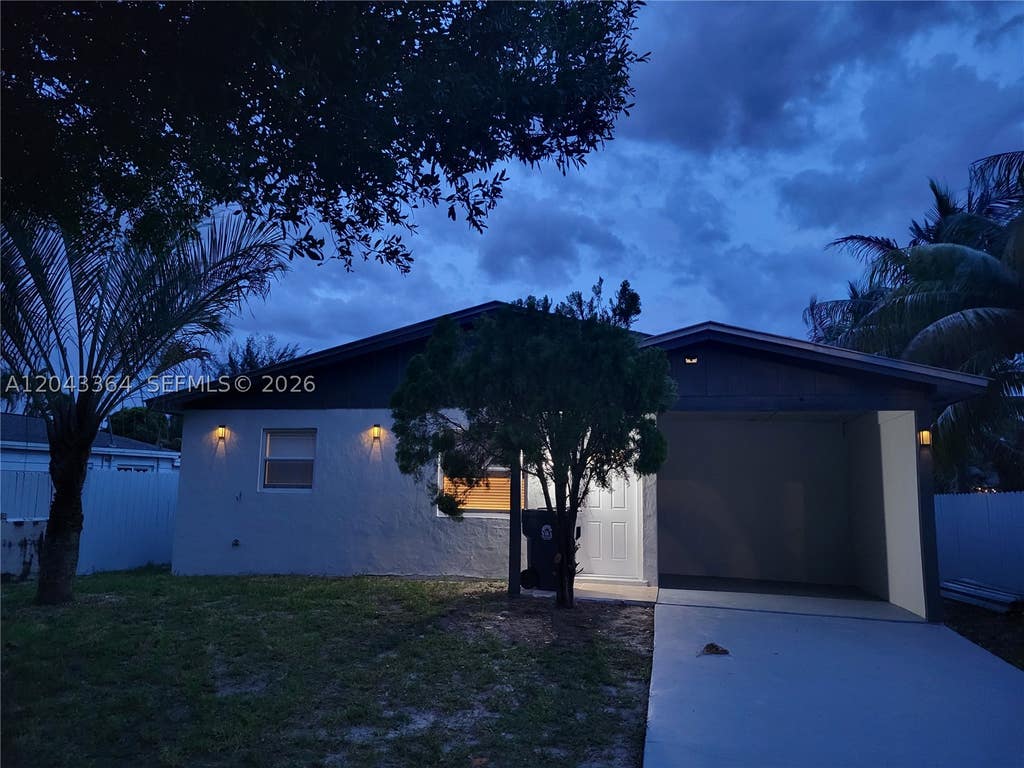 Photo of 96 Caroline Dr, West Palm Beach, FL 33415 (MLS # A12043364)