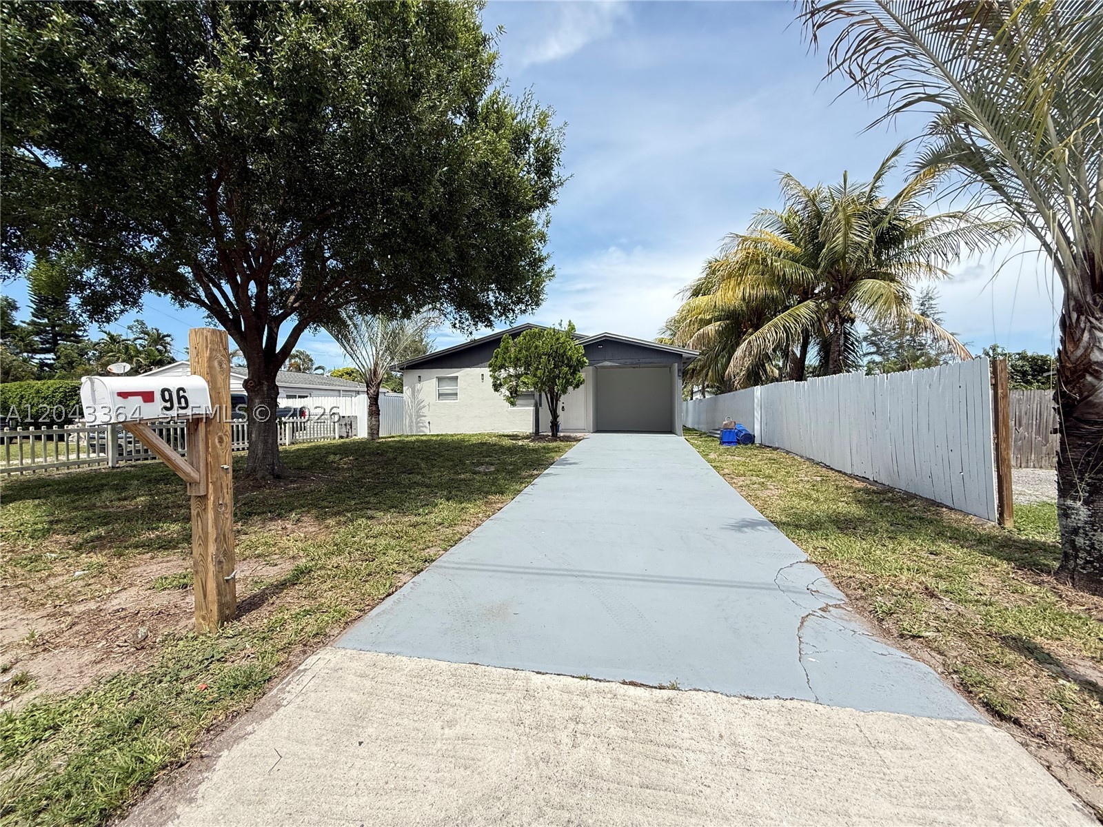 96 Caroline Dr