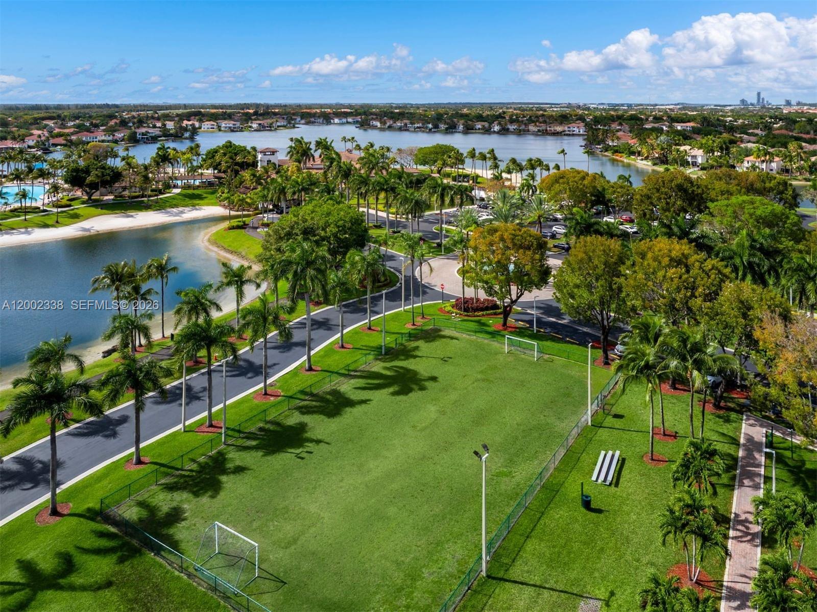 DORAL ISLES MEDITERRANEA - Residential