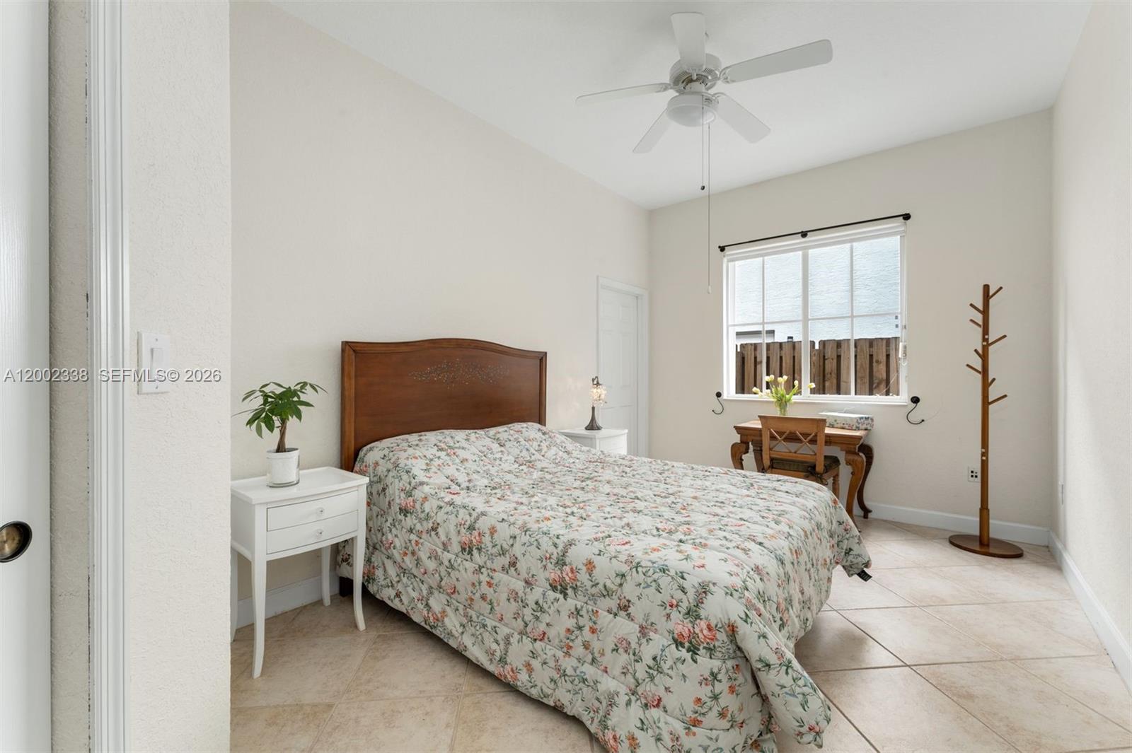 DORAL ISLES MEDITERRANEA - Residential