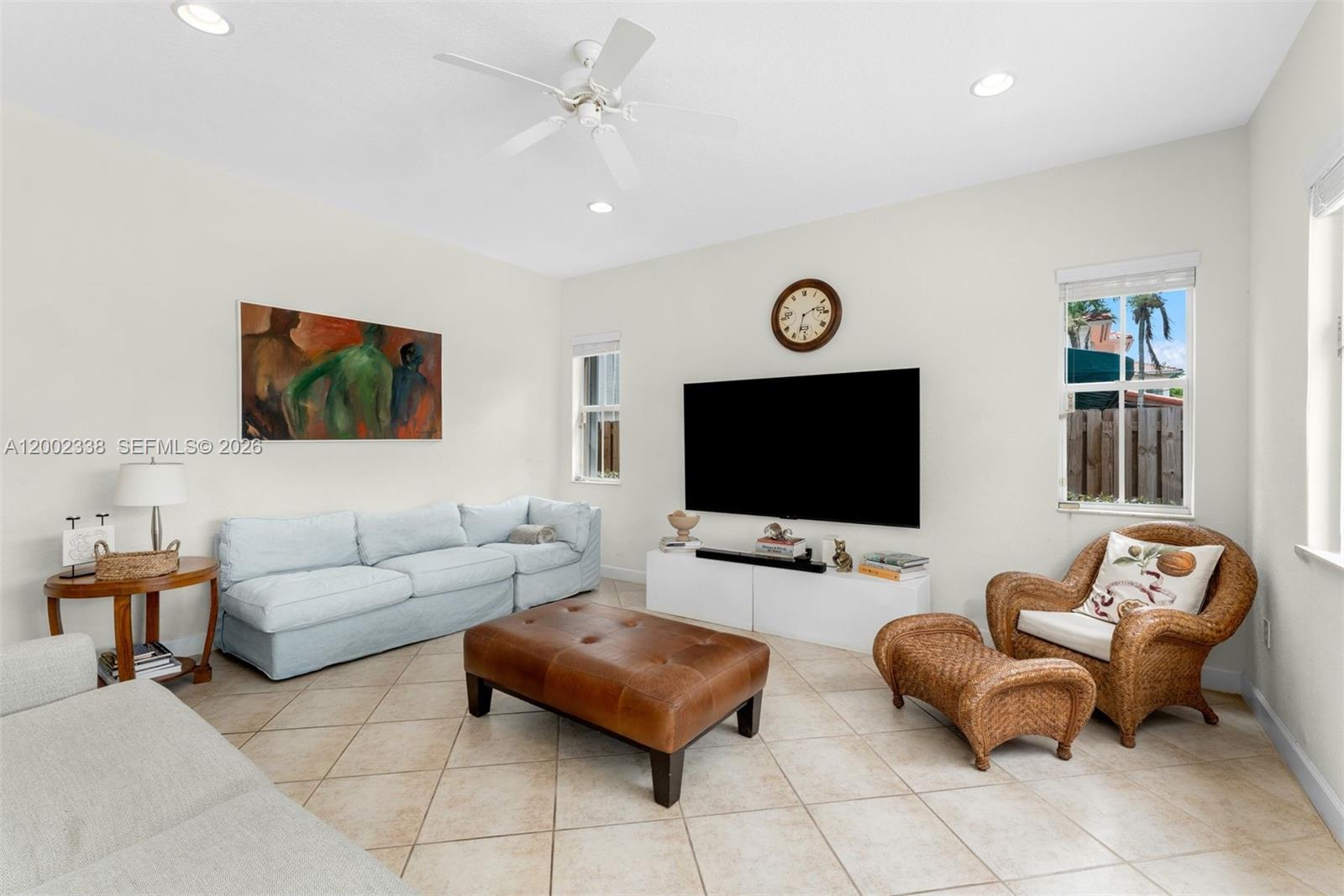 DORAL ISLES MEDITERRANEA - Residential