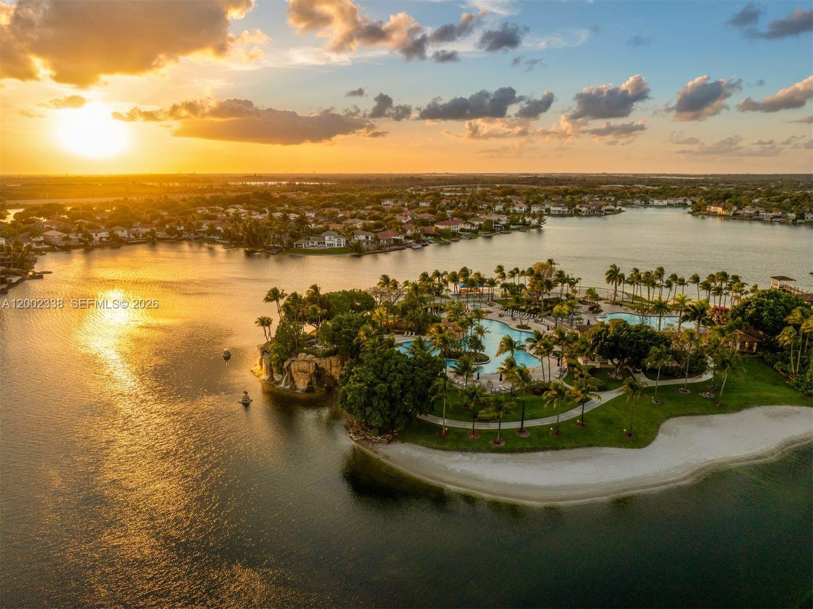 DORAL ISLES MEDITERRANEA - Residential