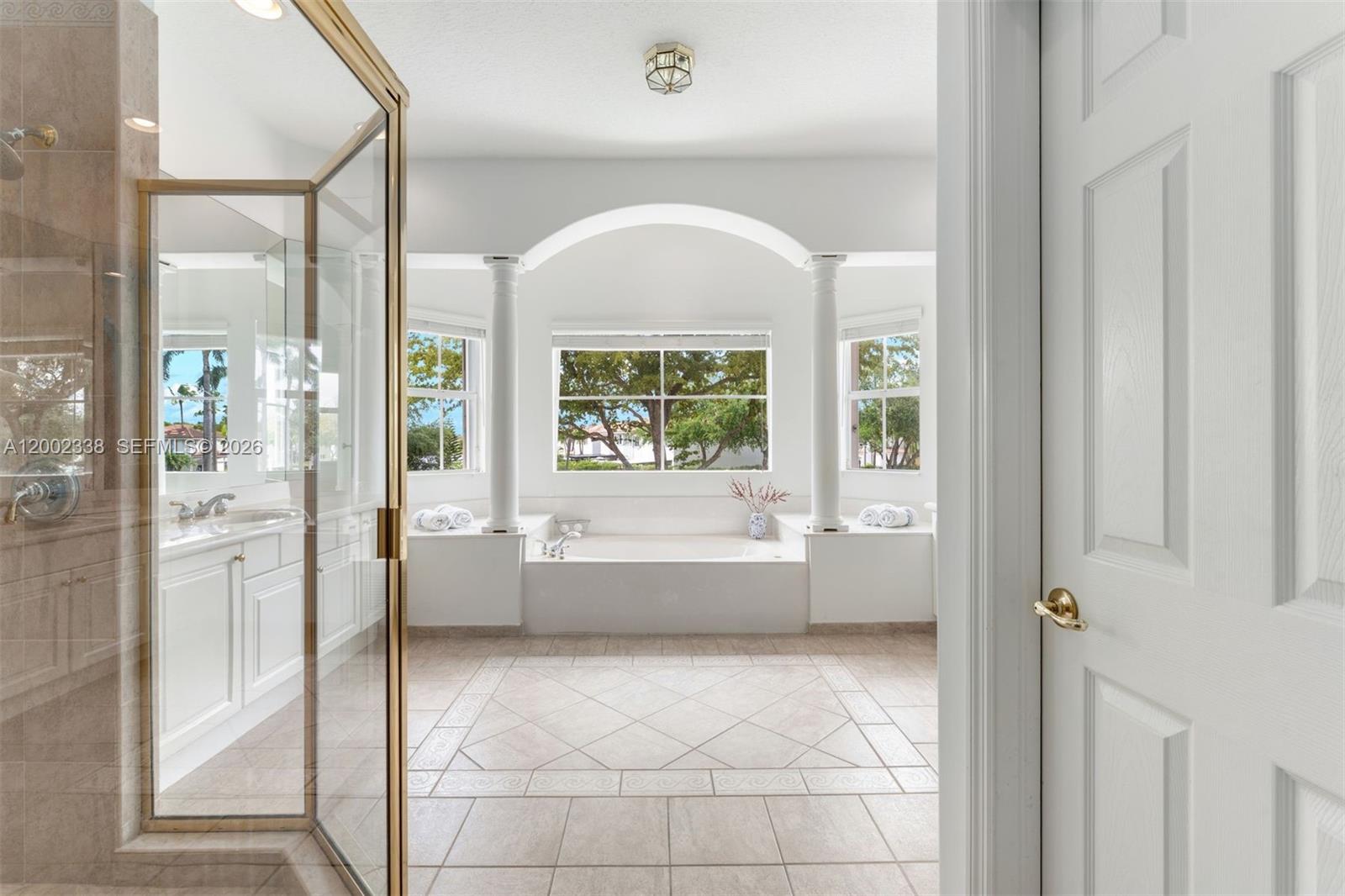 DORAL ISLES MEDITERRANEA - Residential