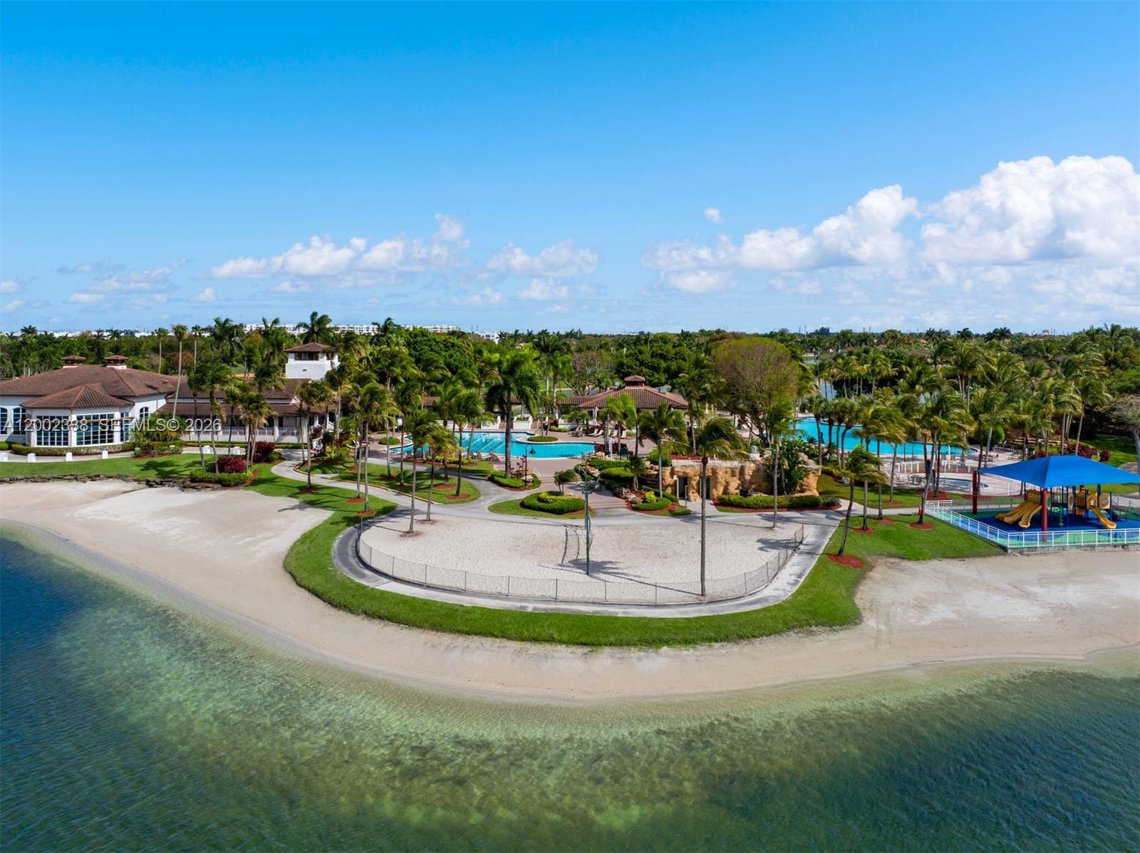 DORAL ISLES MEDITERRANEA - Residential