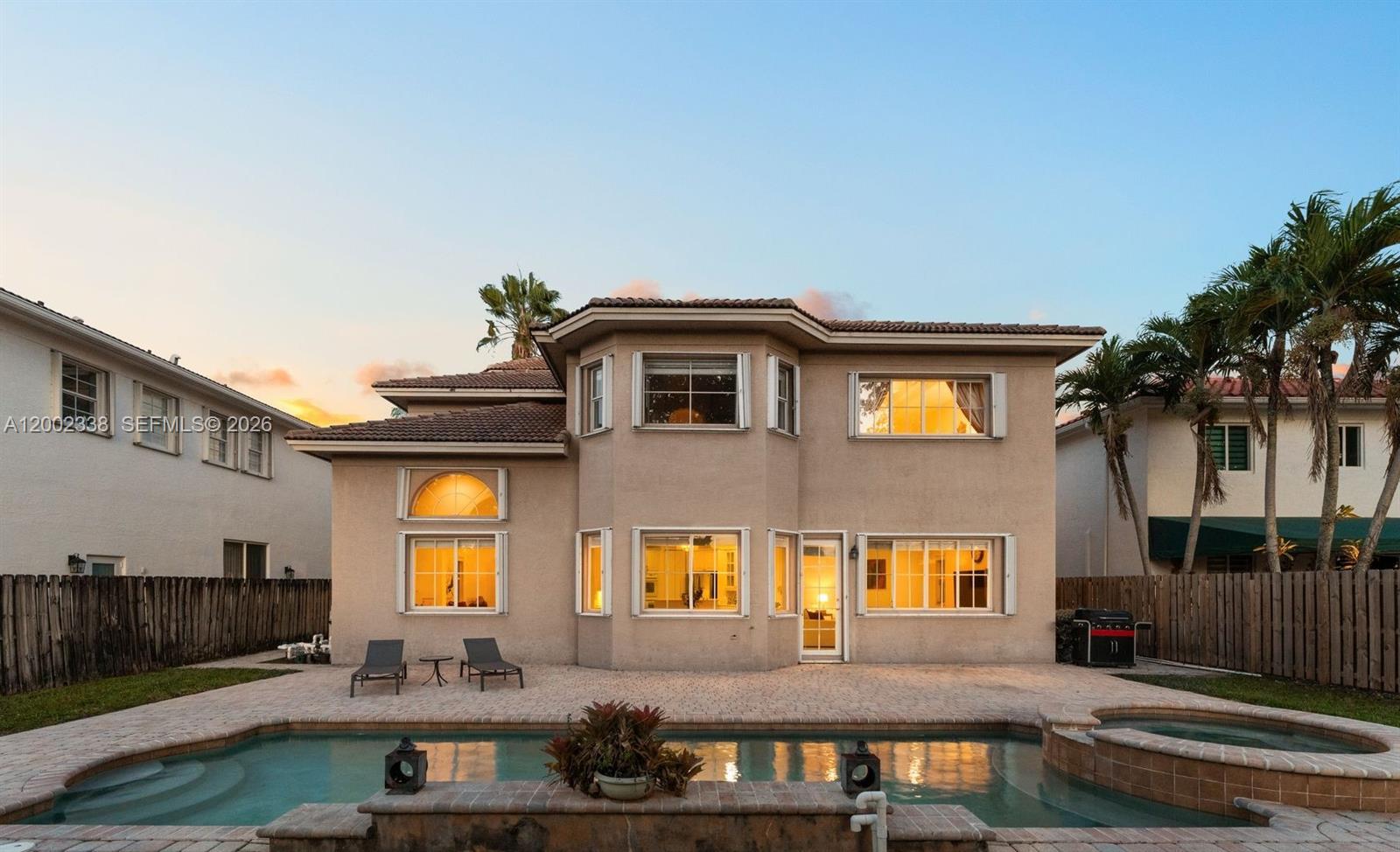 DORAL ISLES MEDITERRANEA - Residential