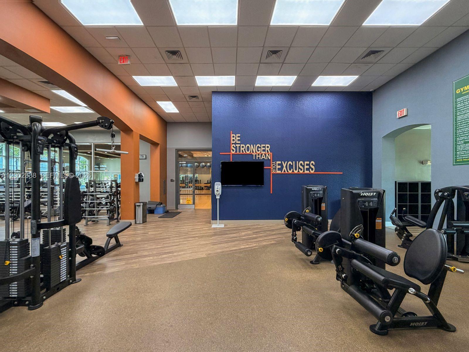 DORAL ISLES MEDITERRANEA - Residential