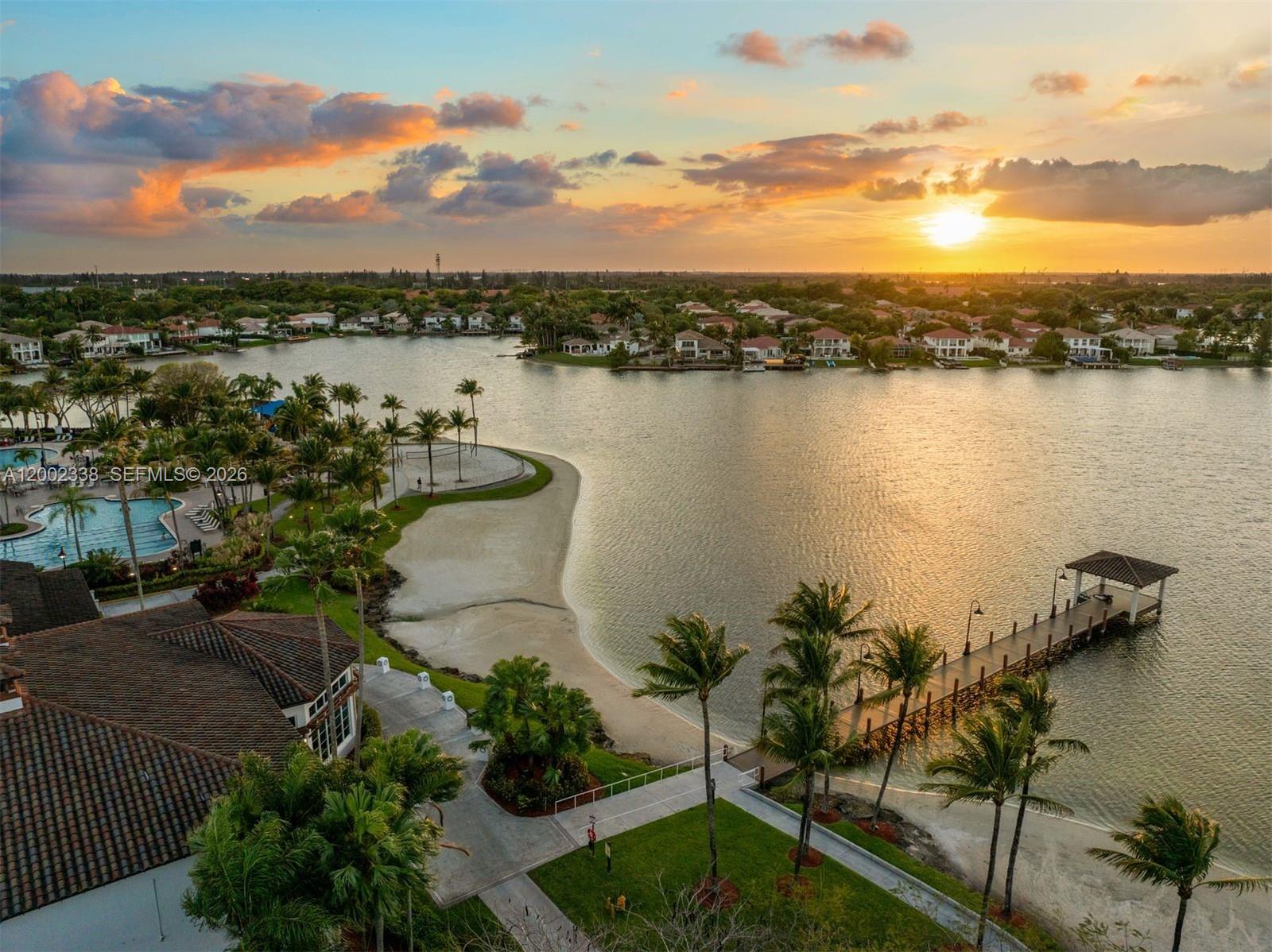 DORAL ISLES MEDITERRANEA - Residential